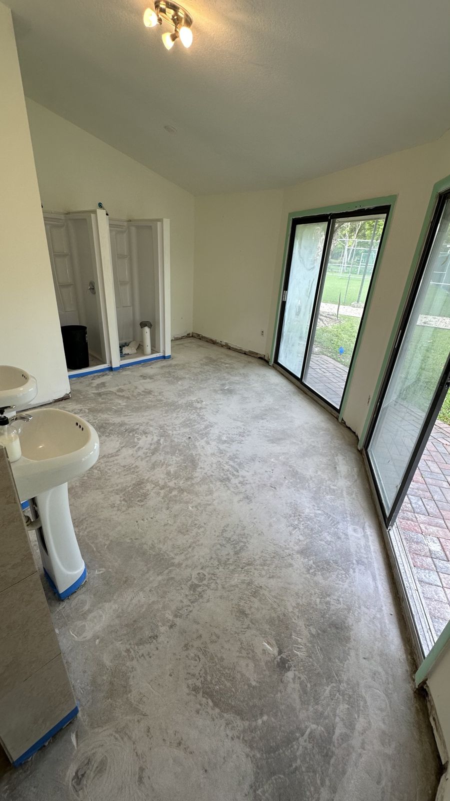 Commercial before coating, Coconut Creek, FL