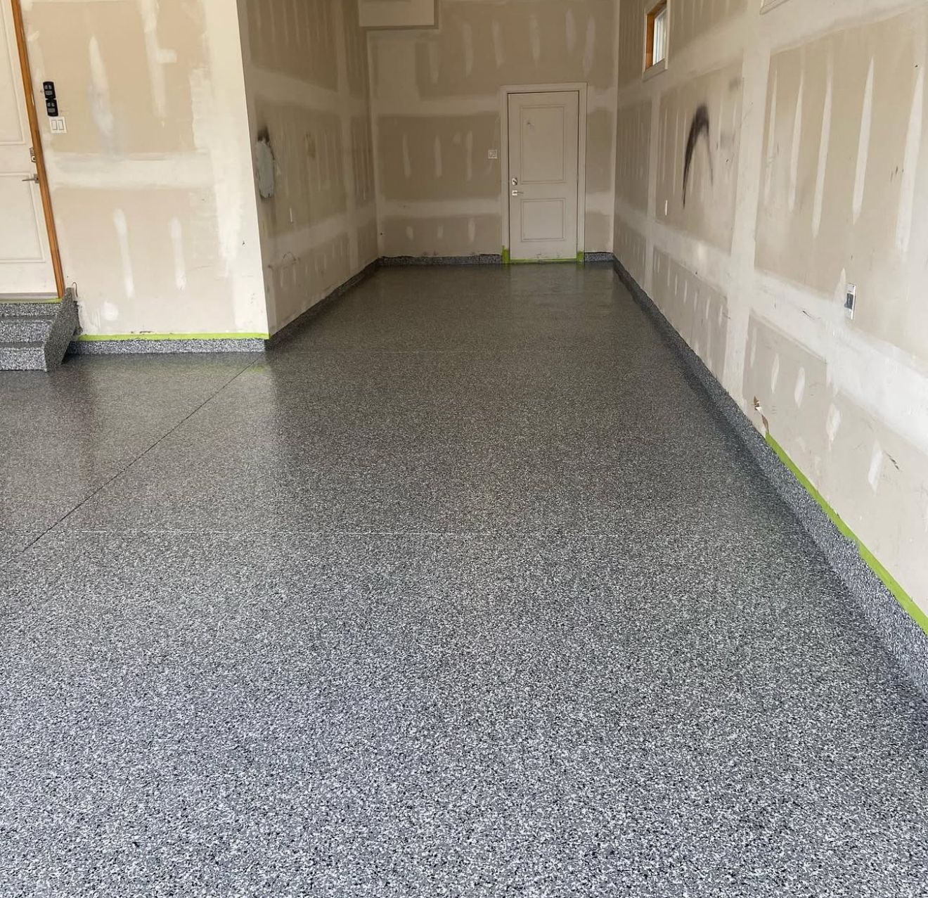 Garage Floor after flake coating, Delray Beach, FL