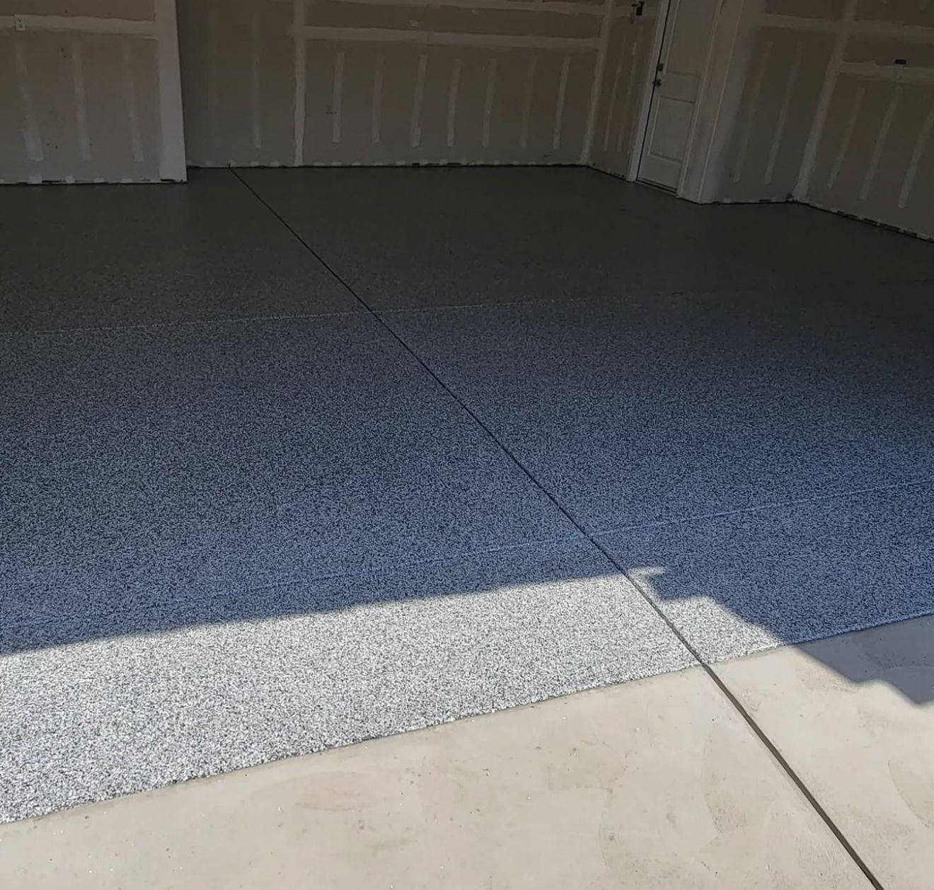 Garage Floor after flake coating, Boynton Beach, FL