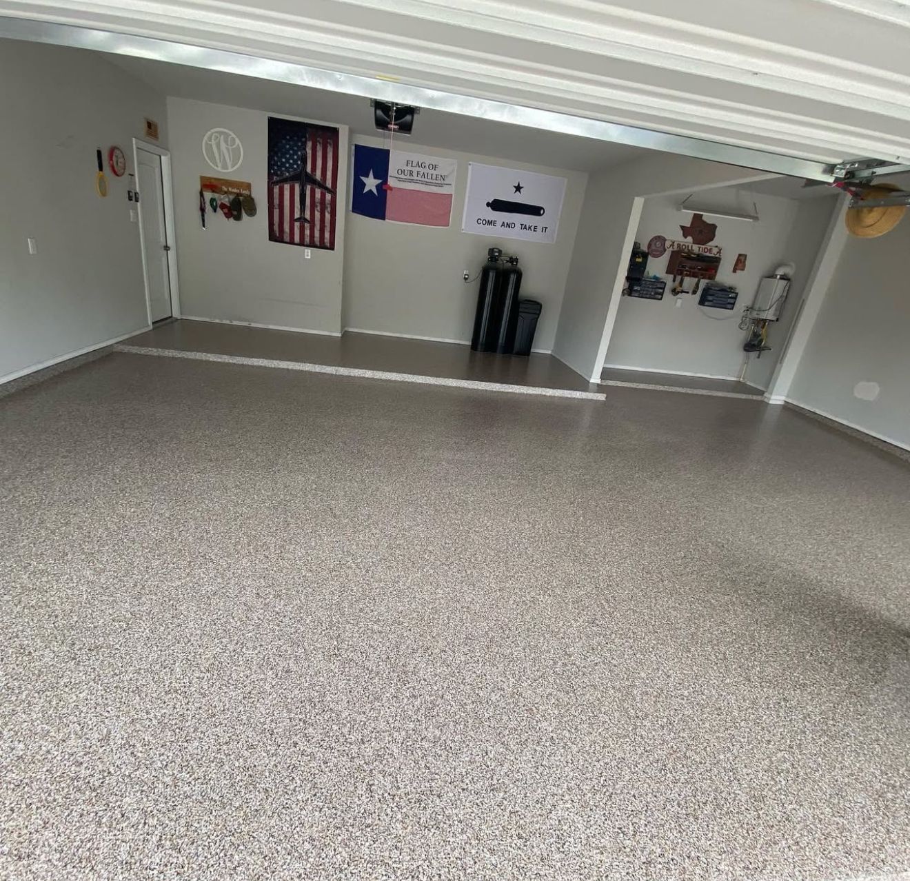 Garage Floor with flake coating, South Florida